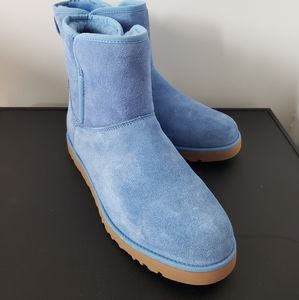 Blue Uggs